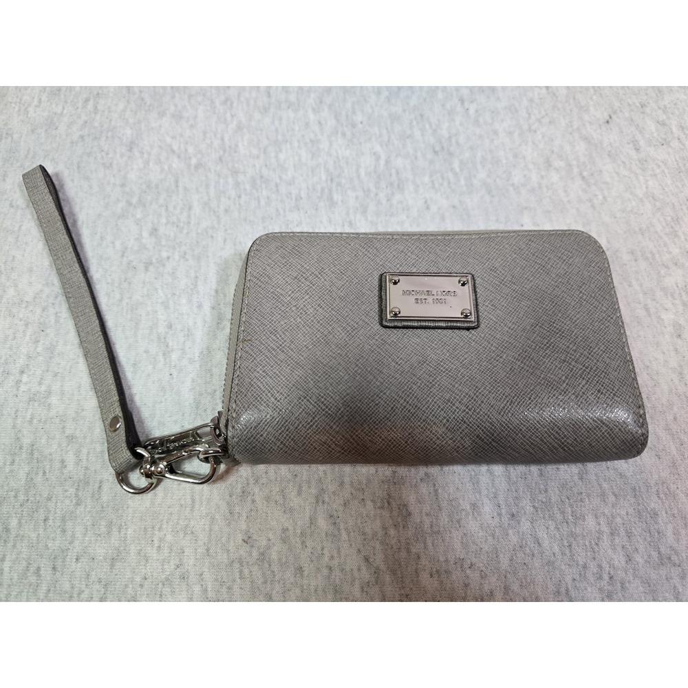 MICHAEL KORS Gray Saffiano‎ Leather Zip Around Wallet Wristlet Medium Logo 6x3